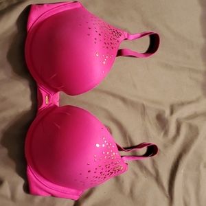 Victoria's Secret Push-Up Bra 34D